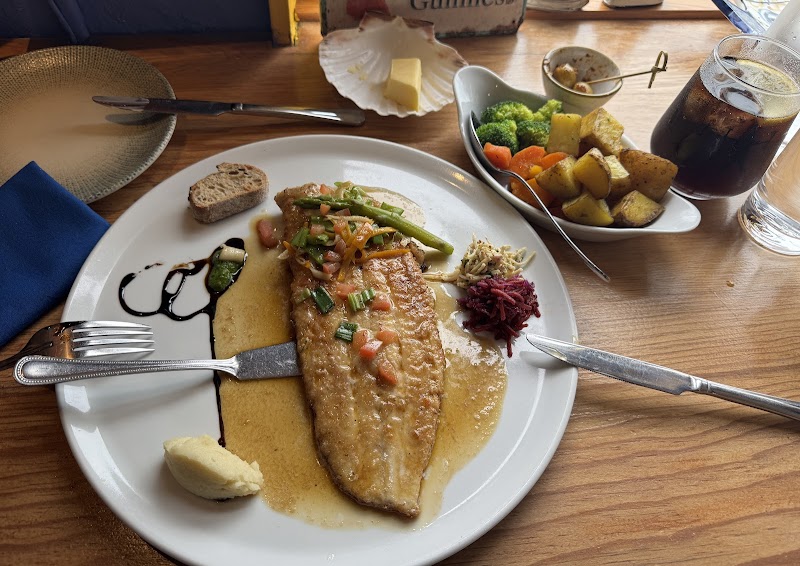 Out of the Blue - Dingle - Ireland - booked ai