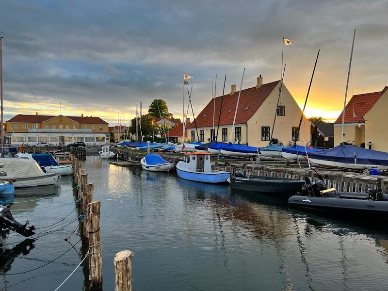 Dragør Hotel & Apartments - Dragør - Denmark - booked ai