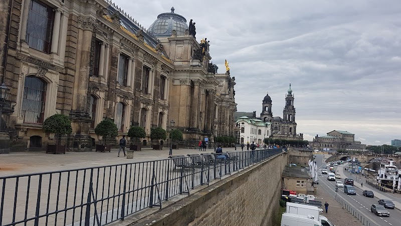 Stroll along the Brühl's Terrace - Dresden - Germany - booked ai
