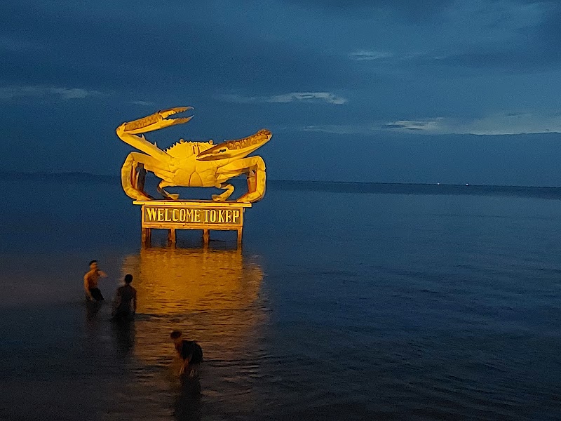 Krong Kep Blue Crab Statue - Krong Kaeb - Cambodia - booked ai
