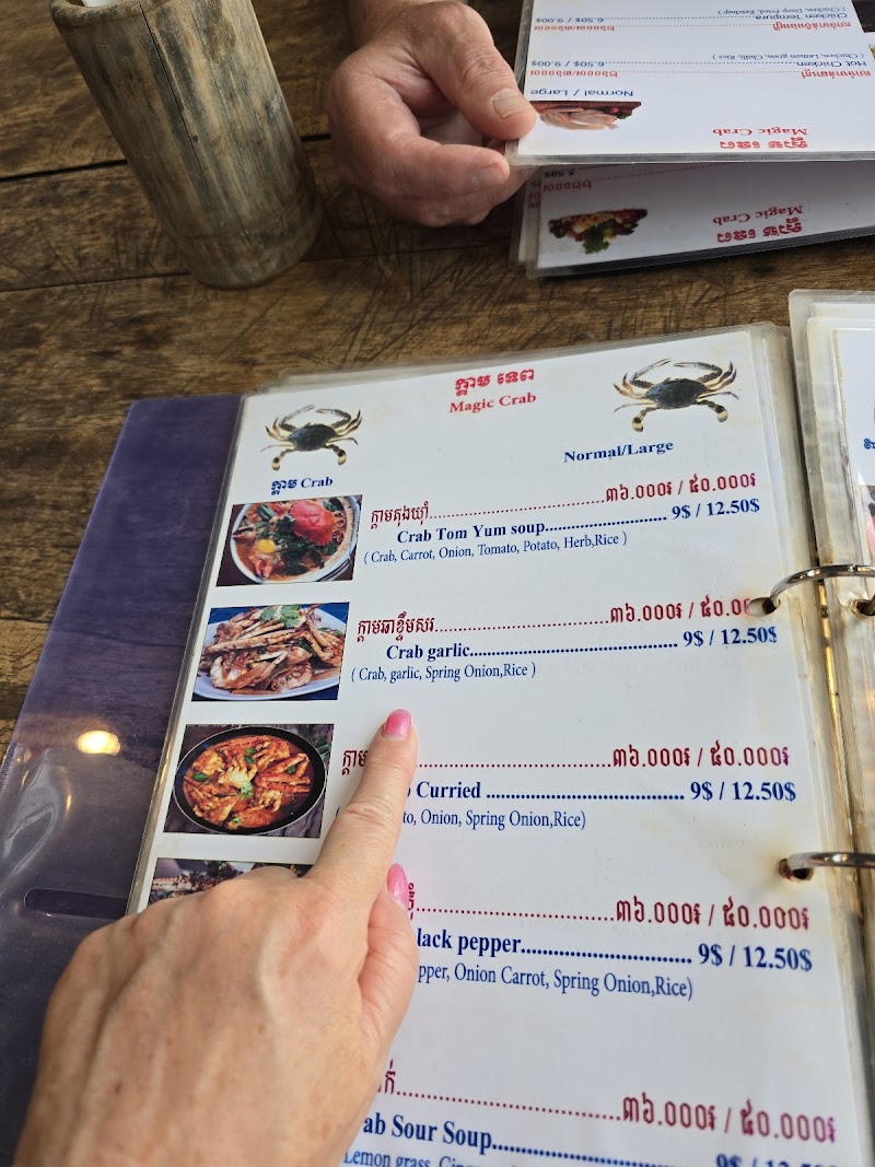 Magic Crab - Krong Kaeb - Cambodia - booked ai