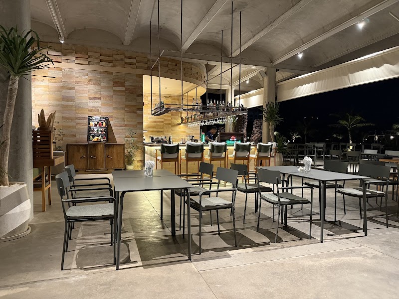 The Wave Kep West Restaurant in Kep - Krong Kaeb - Cambodia - booked ai