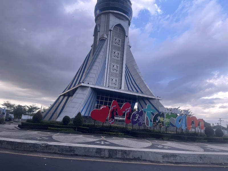 Monumen Tugu Mataram Metro - Mataram - Indonesia - booked ai