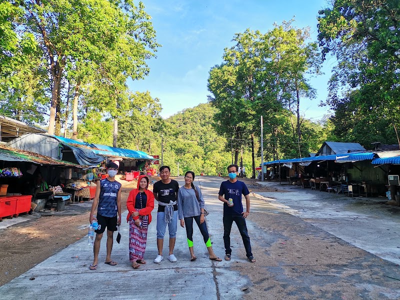 Chrok La Eang Waterfall - Phnum Kravanh - Cambodia - booked ai