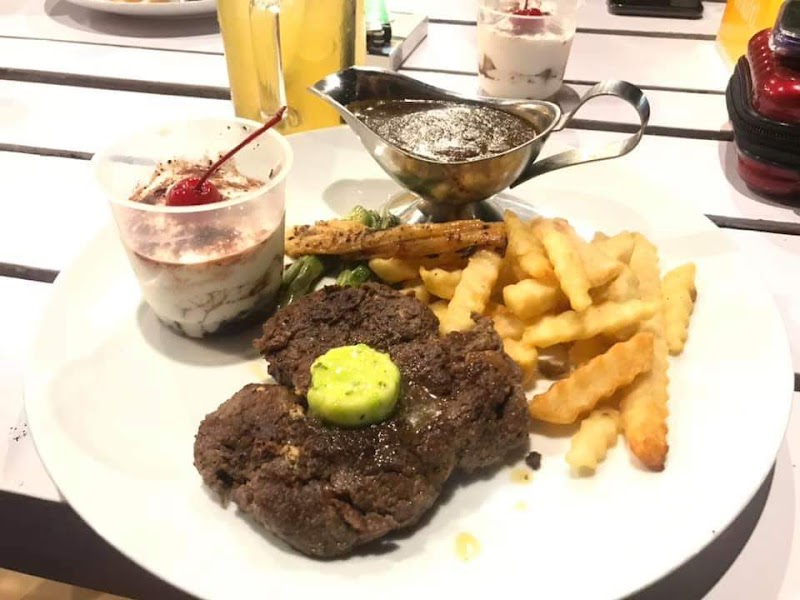 Baron Nduts Steaks Burgers Banyuwangi - Banyuwangi - Indonesia - booked ai