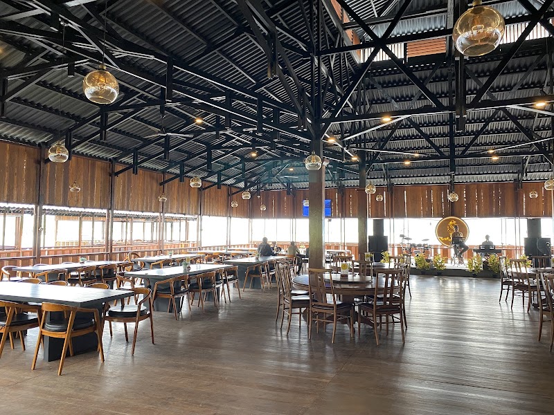 Restaurant Sari Gurih Beach - Kota Ambon - Indonesia - booked ai