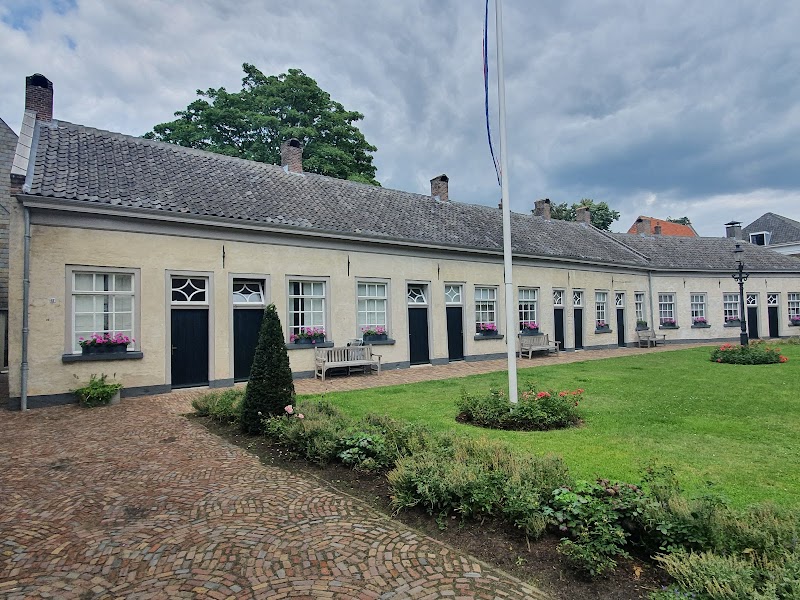 Walking Tour Through the Medieval City Center - Doesburg - Netherlands - booked ai