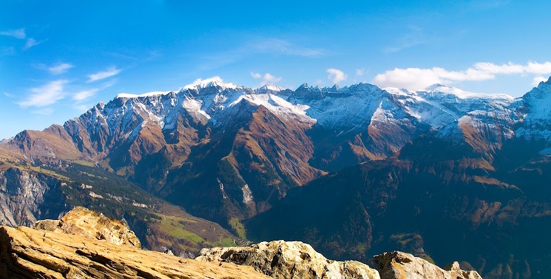 Skiing and Snowboarding at Sportbahnen Elm - Glarus Süd - Switzerland - booked ai