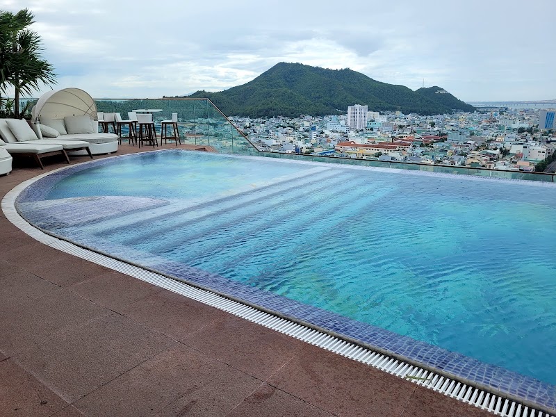 L Amor Boutique Hotel Quy Nhơn Khach san gan bien view 360 toan thanh pho - Quy Nhơn - Vietnam - booked ai