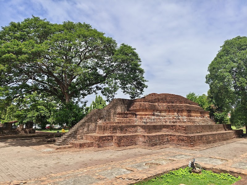 Chan Royal Palace - Phitsanulok - Thailand - booked ai
