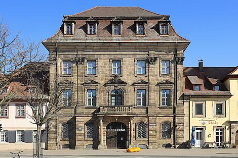 Stadtmuseum Erlangen - Erlangen - Germany - booked ai