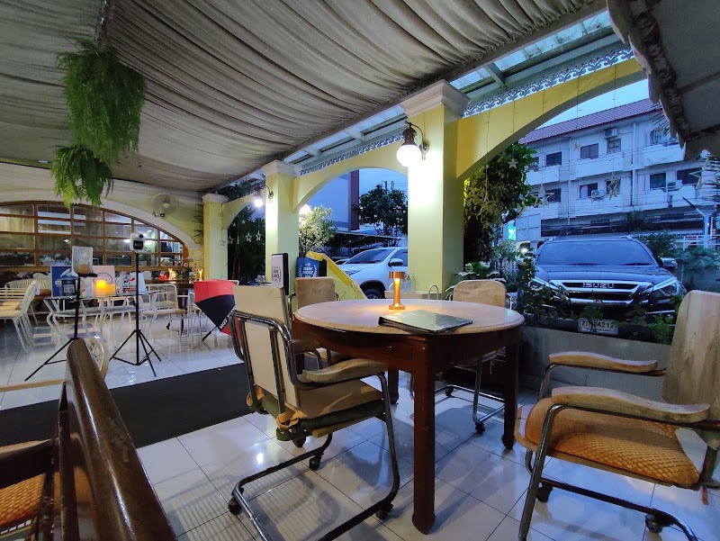Ban Mai Restaurant - Phitsanulok - Thailand - booked ai