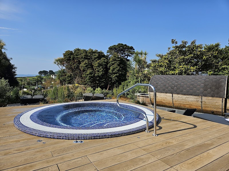 St Michaels Resort - Falmouth - UK - booked ai