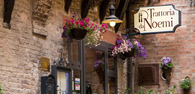 Trattoria Da Noemi - Ferrara - Italy - booked ai