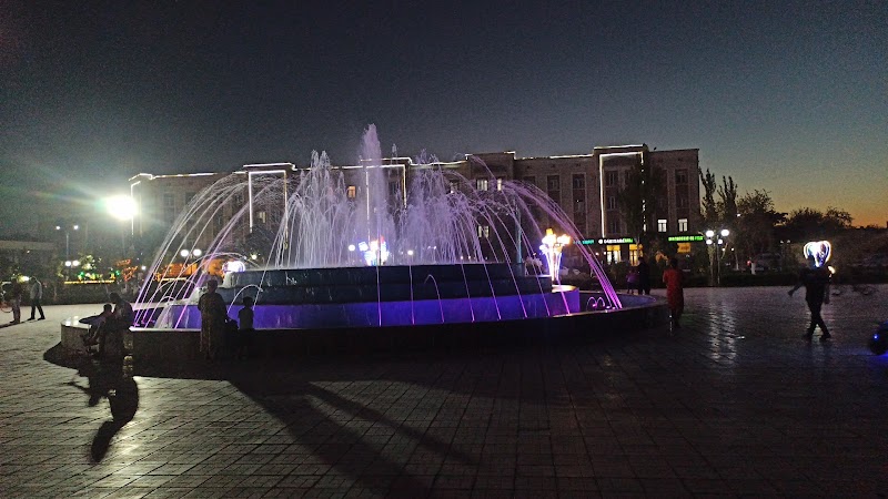 Fontan - Nukus - Uzbekistan - booked ai