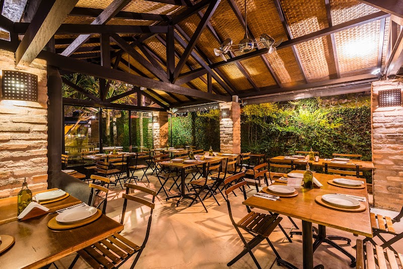 Restaurante Basilico - Florianópolis - Brazil - booked ai