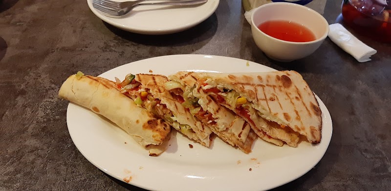 Pit Stop - Naryn - Kyrgyzstan - booked ai