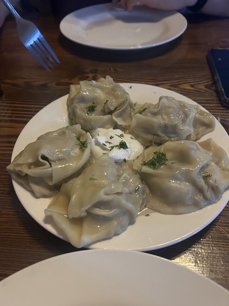 Restoran Shugnan - Xoruƣ - Tajikistan - booked ai