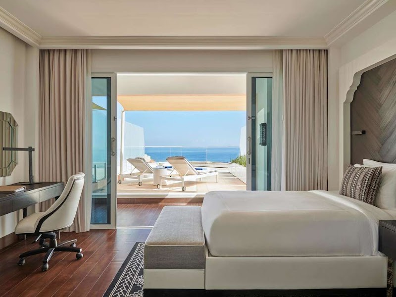 Fairmont Fujairah Beach Resort - Fujairah - United Arab Emirates - booked ai