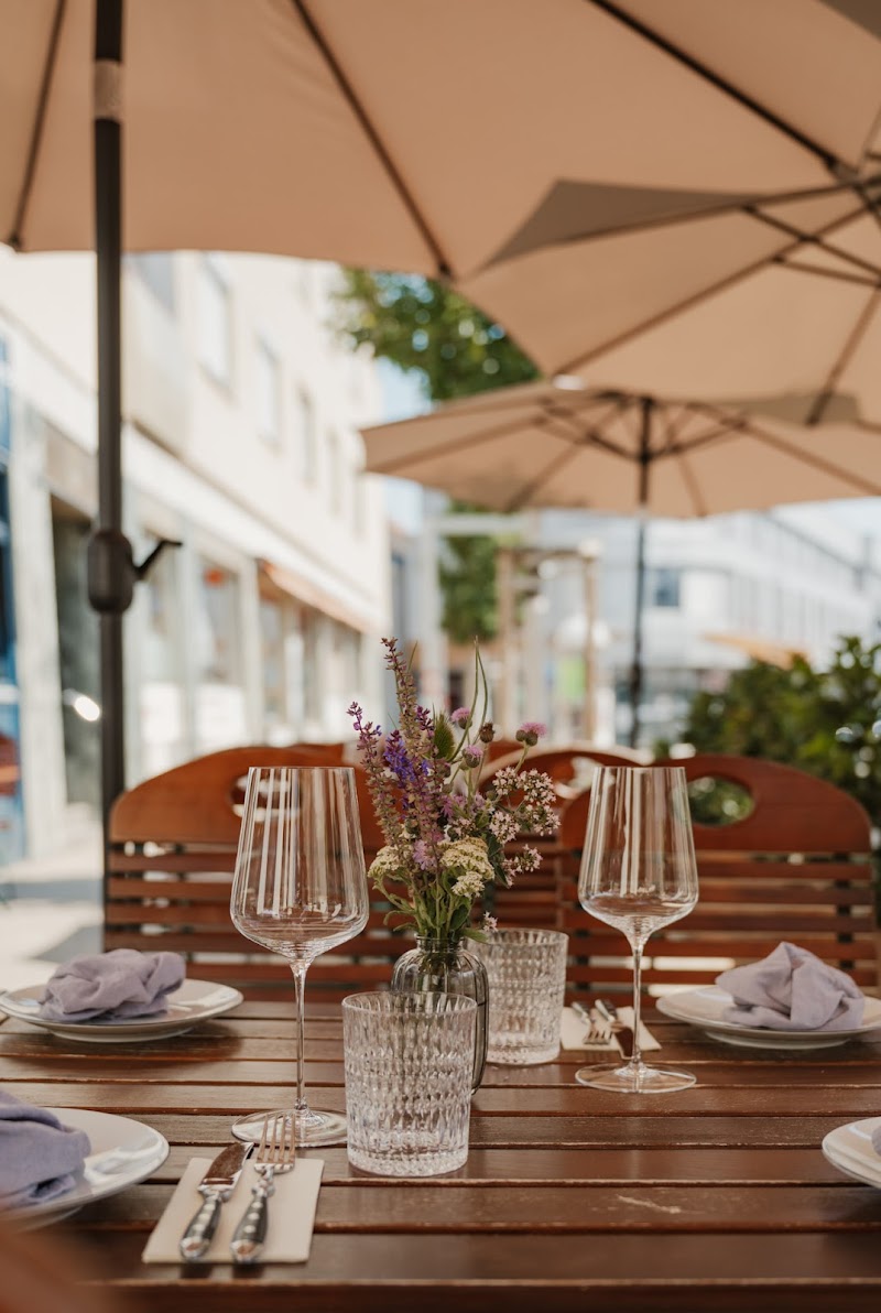 Weinbar Heger - Eisenstadt - Austria - booked ai