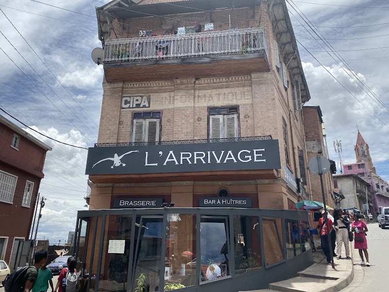 LArrivage - Tananarive - Madagascar - booked ai