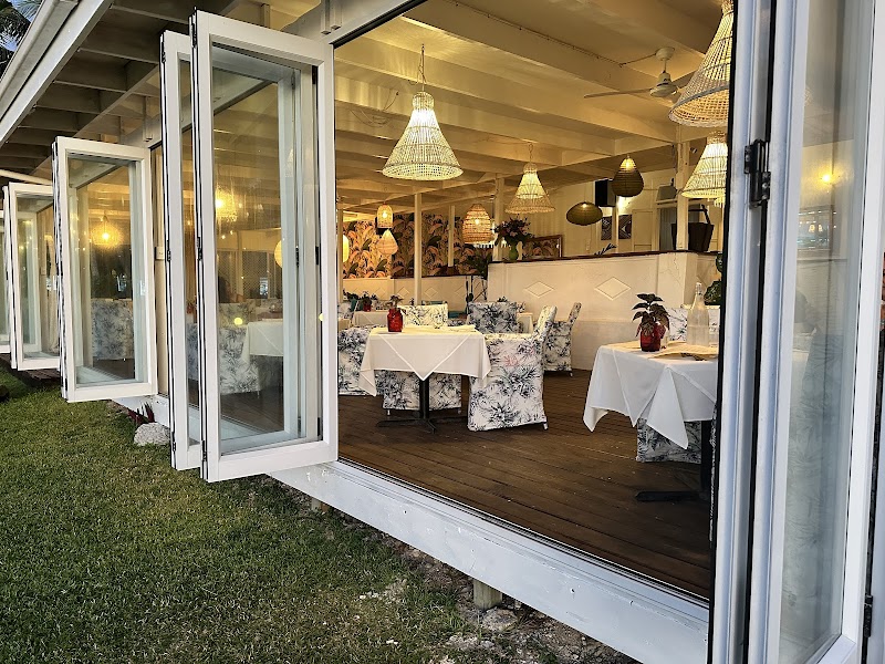 Tamarind House Restaurant Ukulele Bar - Avarua - Cook Islands - booked ai