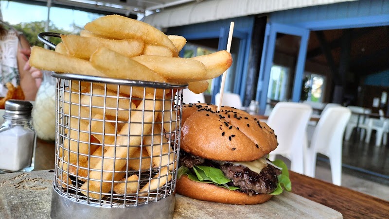 Trader Jacks - Avarua - Cook Islands - booked ai