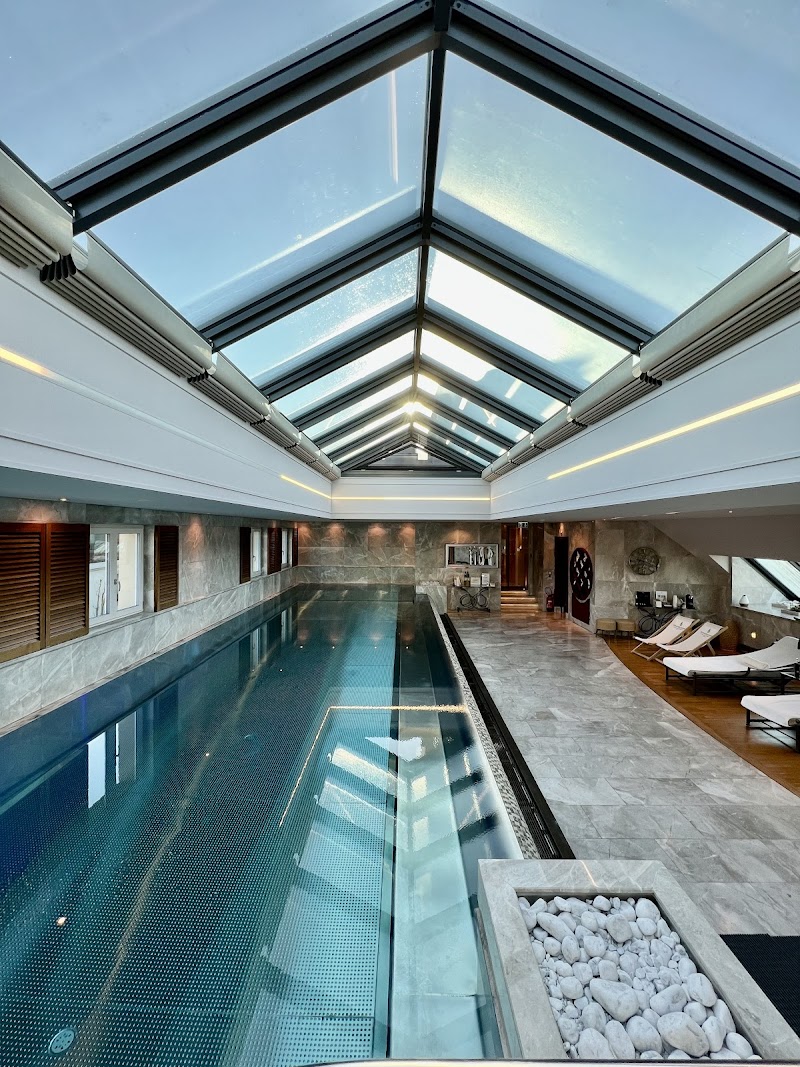 Four Seasons Hotel des Bergues Geneva - Genève - Switzerland - booked ai