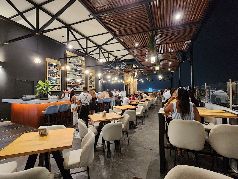 Alba Rooftop - Piura - Peru - booked ai