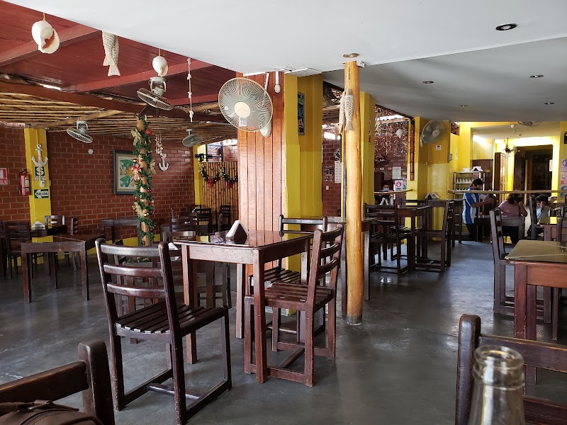 Restaurant El Cevichon - Chimbote - Peru - booked ai