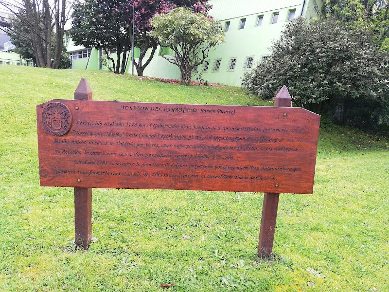 Torreón del Barro: History and Significance - Valdivia - Chile - booked ai