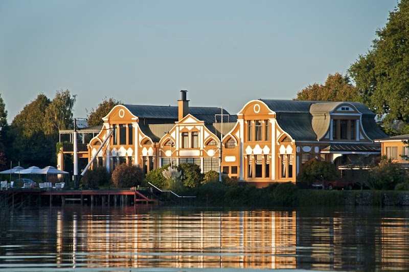 Hotel Naguilan Valdivia - Valdivia - Chile - booked ai