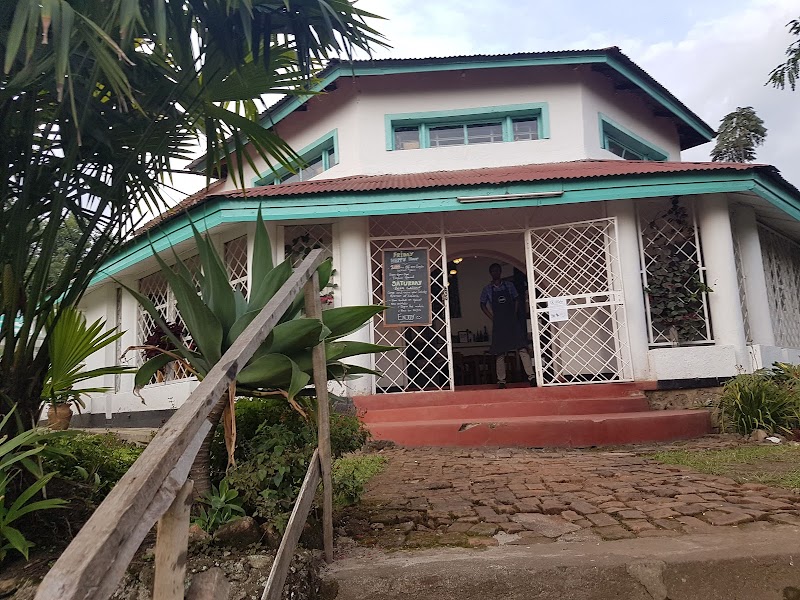 Calafia Café & Restaurant - Gisenyi - Rwanda - booked ai