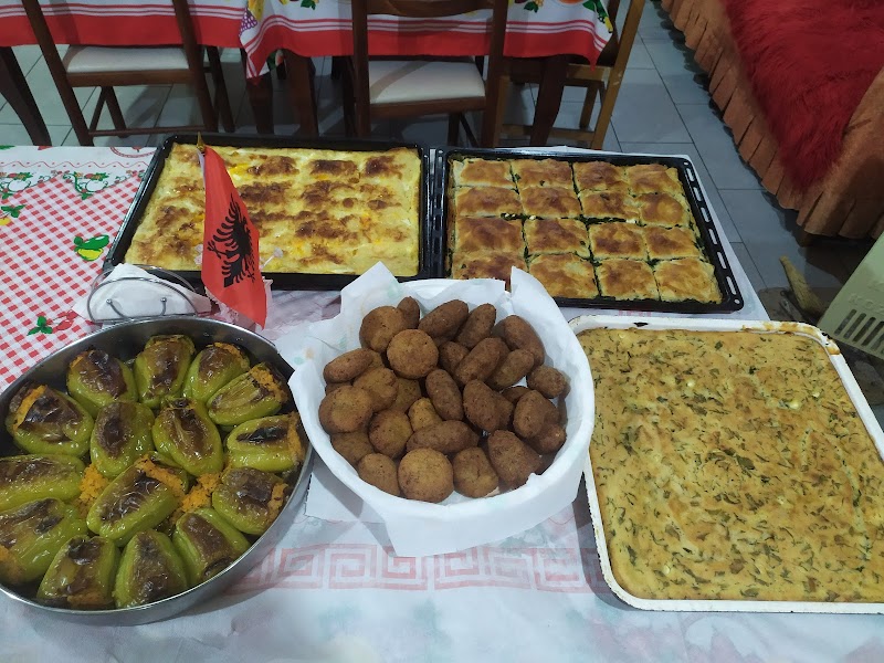 Taverna Tradicionale Kardhashi - Gjirokastër - Albania - booked ai