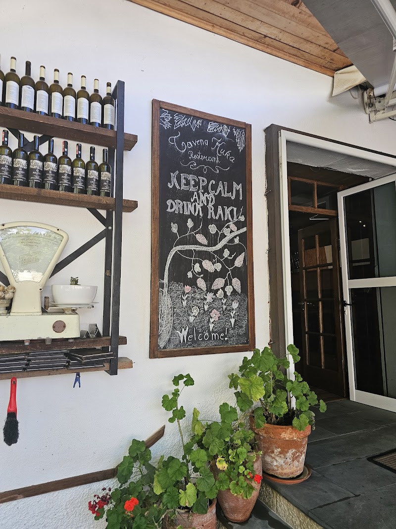 Taverna Kuka - Gjirokastër - Albania - booked ai