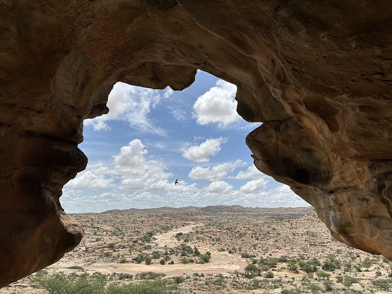 Discover Laas Geel with Tour Safaris: A Must-Visit Destination - Hargeisa - Somalia - booked ai