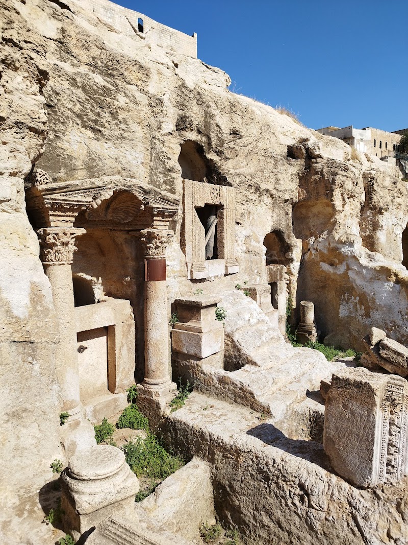 Kızılkoyun Roman Tombs - Şanlıurfa - Türkiye - booked ai