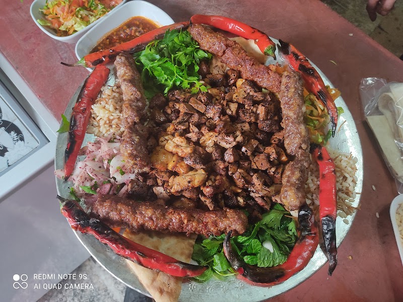 Konak Restaurant  Sirageceleri - Eyyübiye/Şanlıurfa - Türkiye - booked ai