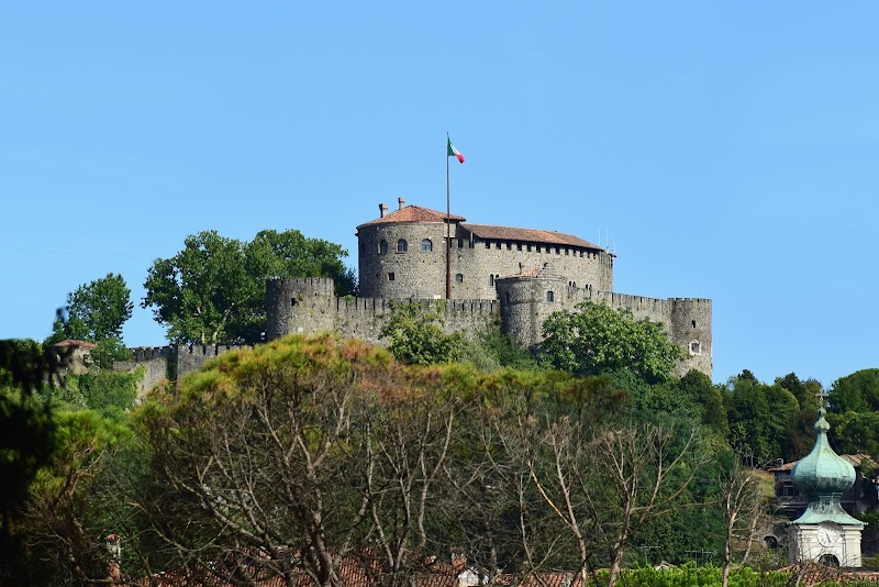 Explore Castello di Gorizia - Gorizia - Italy - booked ai