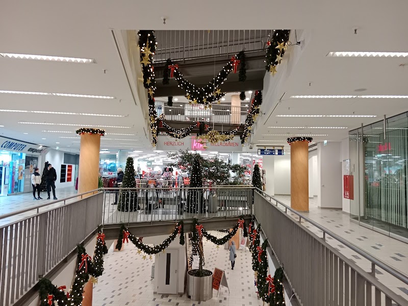 Visit the Görlitz Department Store (Görlitzer Warenhaus) - Görlitz - Germany - booked ai