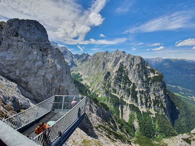 Alpspitze Cable Car and Viewing Platform - Garmisch-Partenkirchen - Germany - booked ai