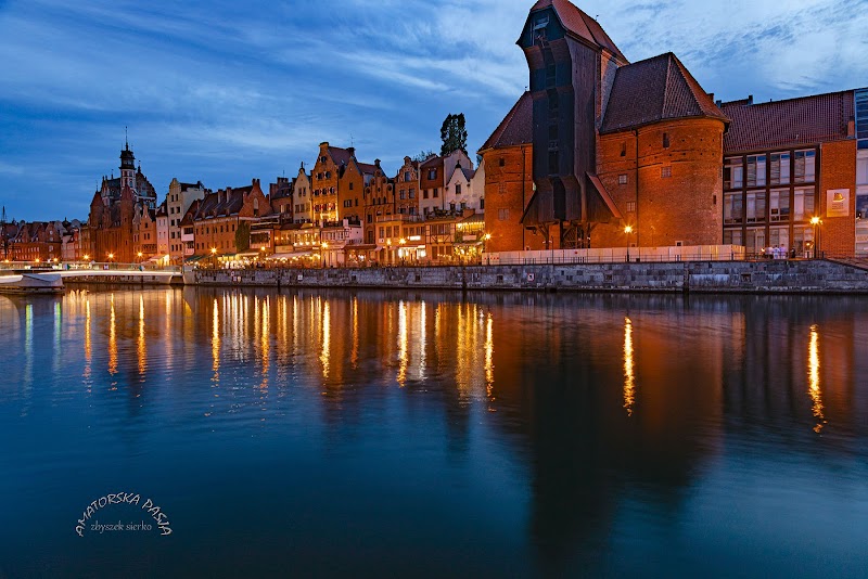 Walk along the Motlawa River and visit the historic Crane (Żuraw) - Gdańsk - Poland - booked ai