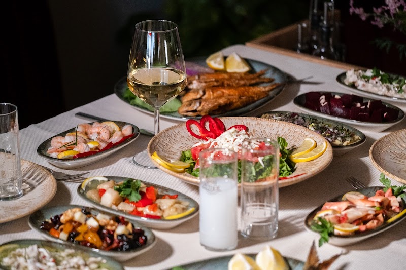 Bizim Yaka Restaurant - Çanakkale - Türkiye - booked ai