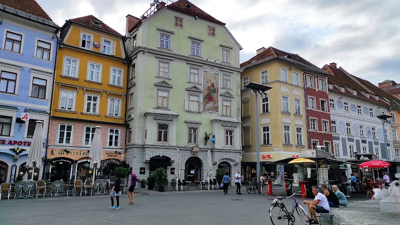 Historic Old Town (Altstadt von Graz) - Graz - Austria - booked ai