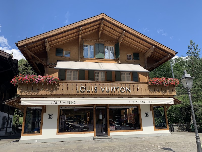 Luxury Shopping and Strolling in Gstaad Promenade - Saanen - Switzerland - booked ai