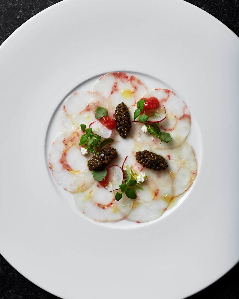 Restaurant Sommet - Gstaad - Switzerland - booked ai