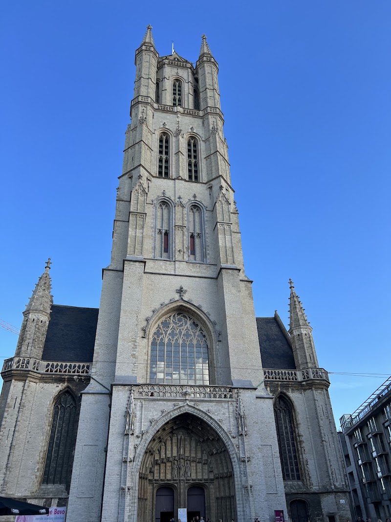 St. Bavo's Cathedral and the Ghent Altarpiece - Gent - Belgium - booked ai