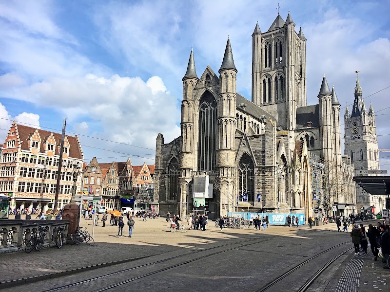 St. Bavo's Cathedral and the Ghent Altarpiece - Gent - Belgium - booked ai