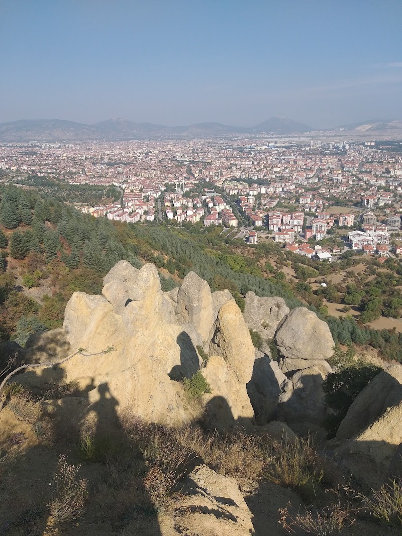 Tarihi Ayazmana Mesireliği: Doğayla İç İçe Bir Kaçamak - Isparta - Türkiye - booked ai