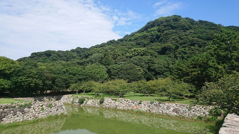 Visit Hagi Castle Ruins and Shizuki Park - Hagi - Japan - booked ai